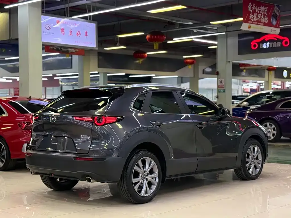 Mazda CX-30 — фото 4