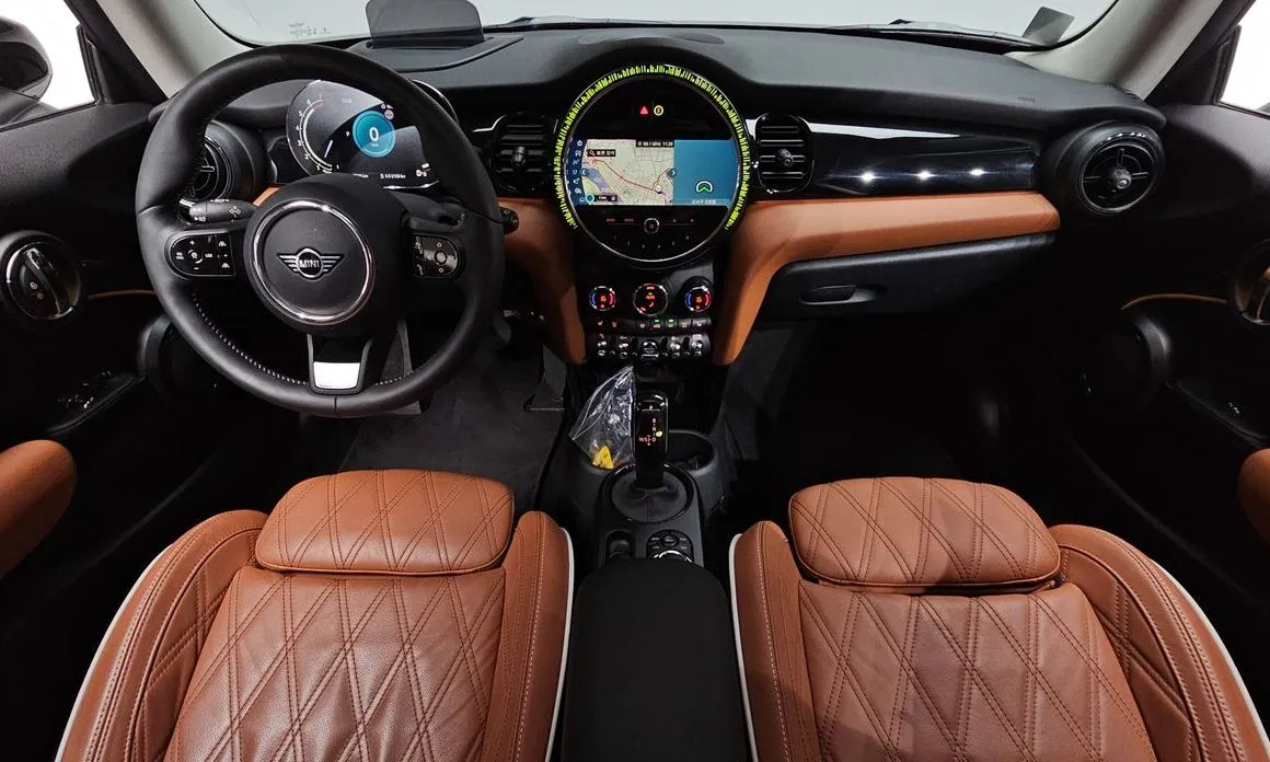 Mini Cooper 2024 из KR, фото 7