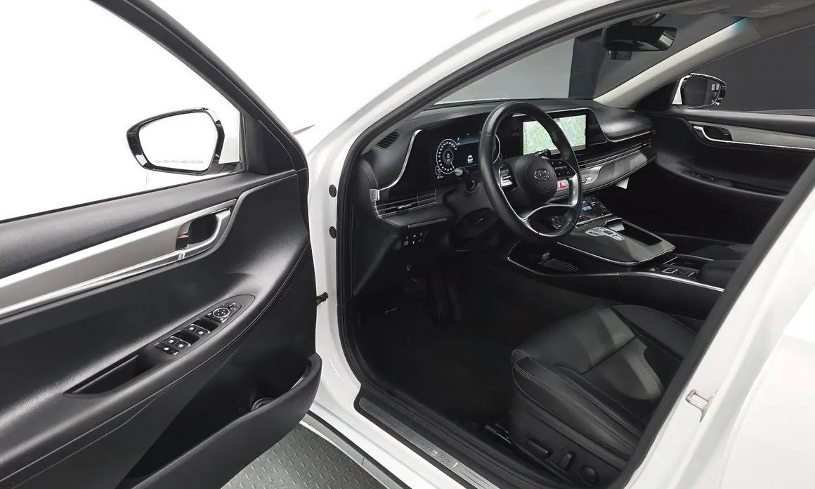 Hyundai Grandeur 2023 из KR, фото 4