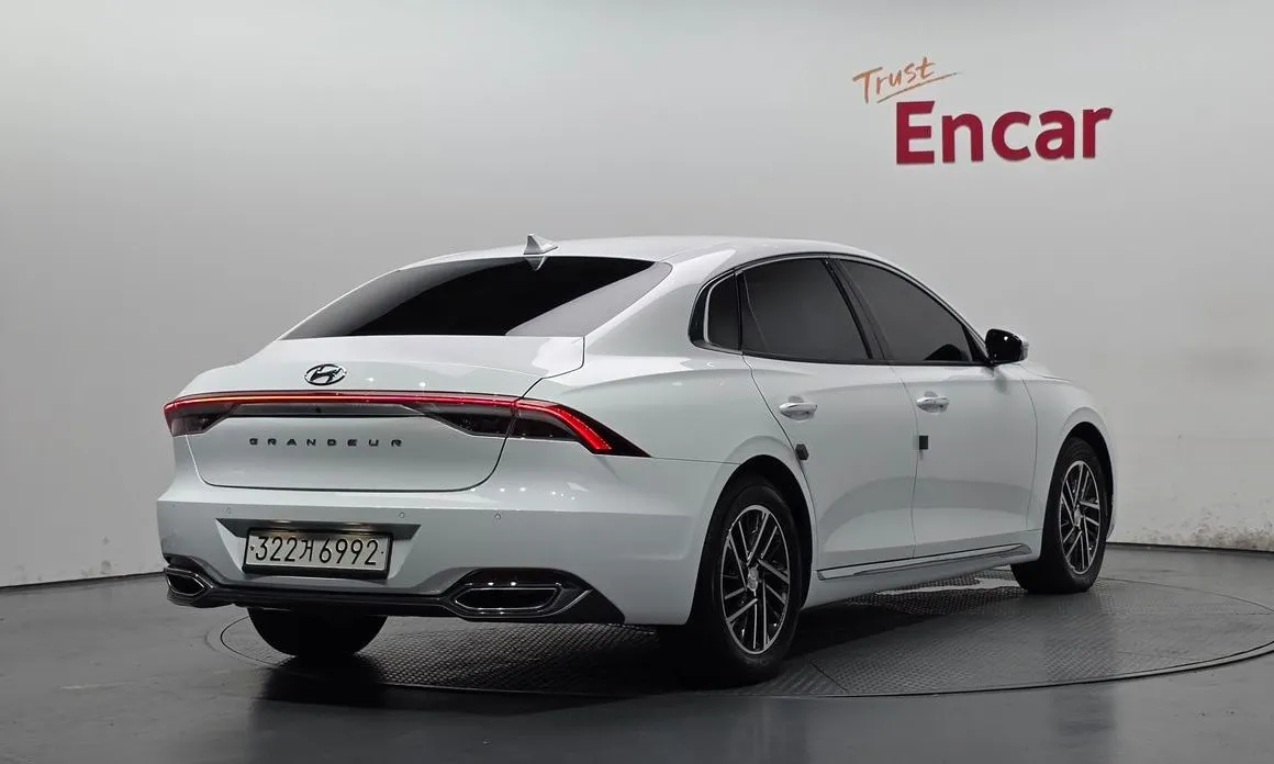 Hyundai Grandeur 2023 из KR, фото 6