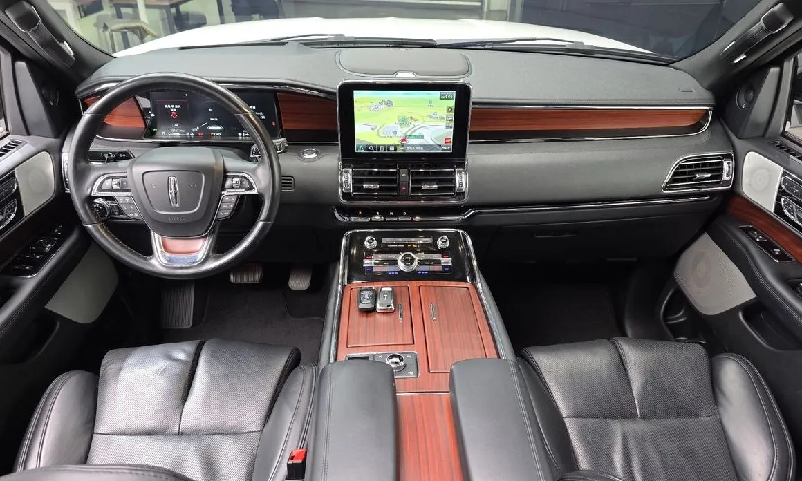 Lincoln Navigator 2021 из KR, фото 10