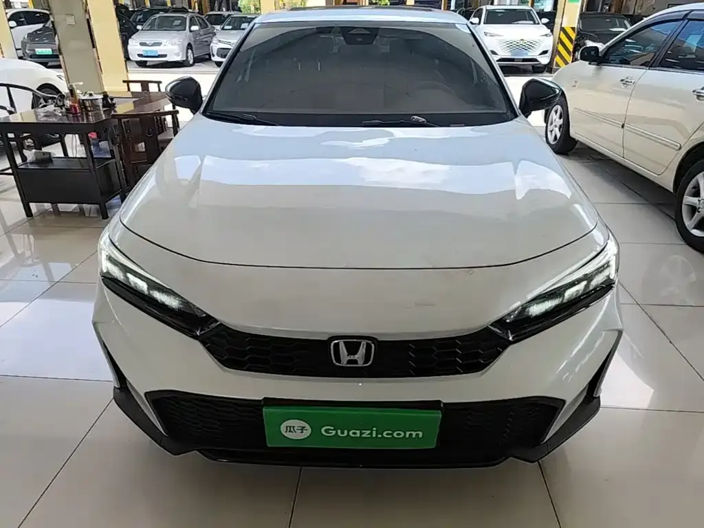 Honda Civic — фото 5