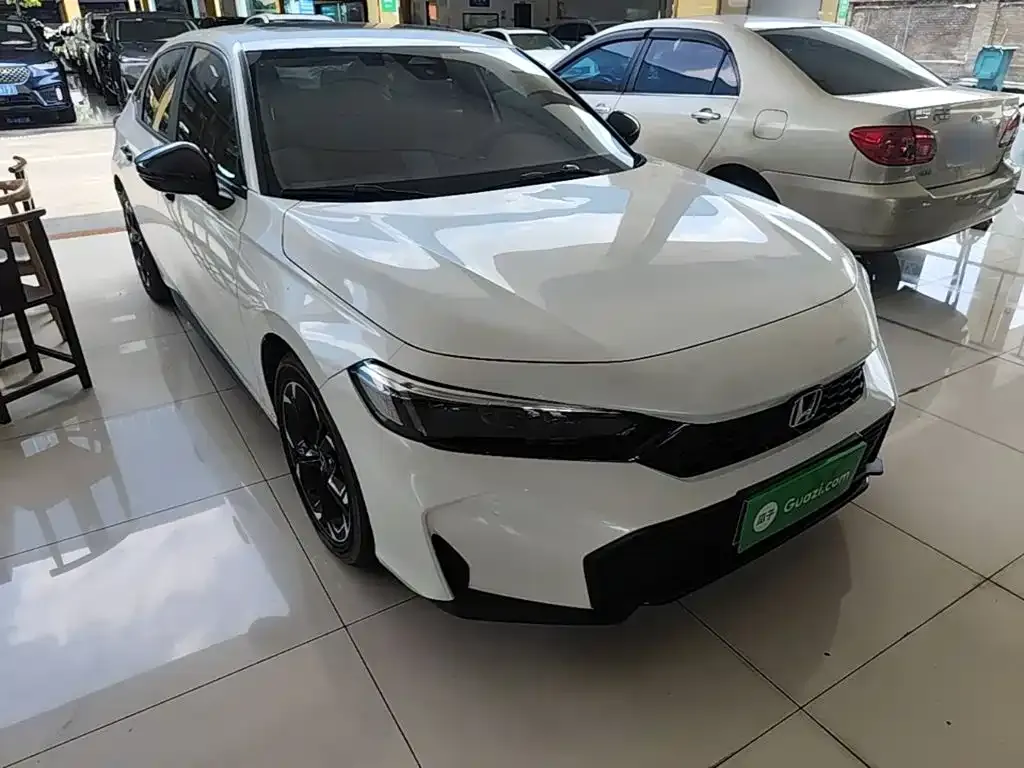 Honda Civic — фото 4