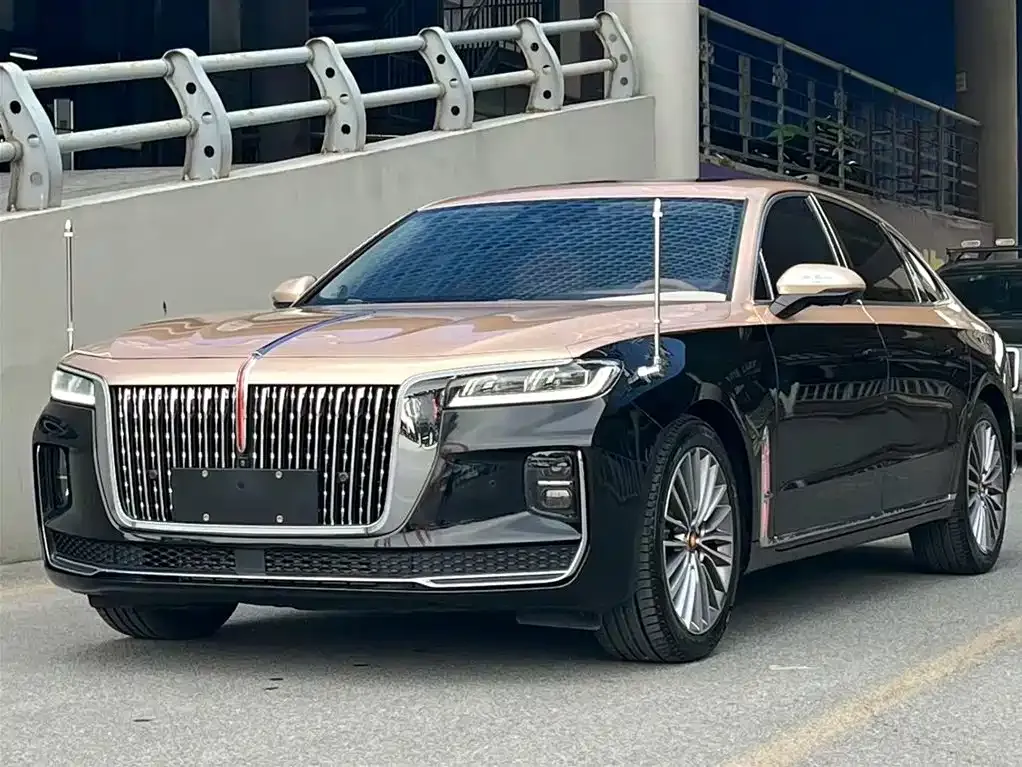 Hongqi H9 — фото 1