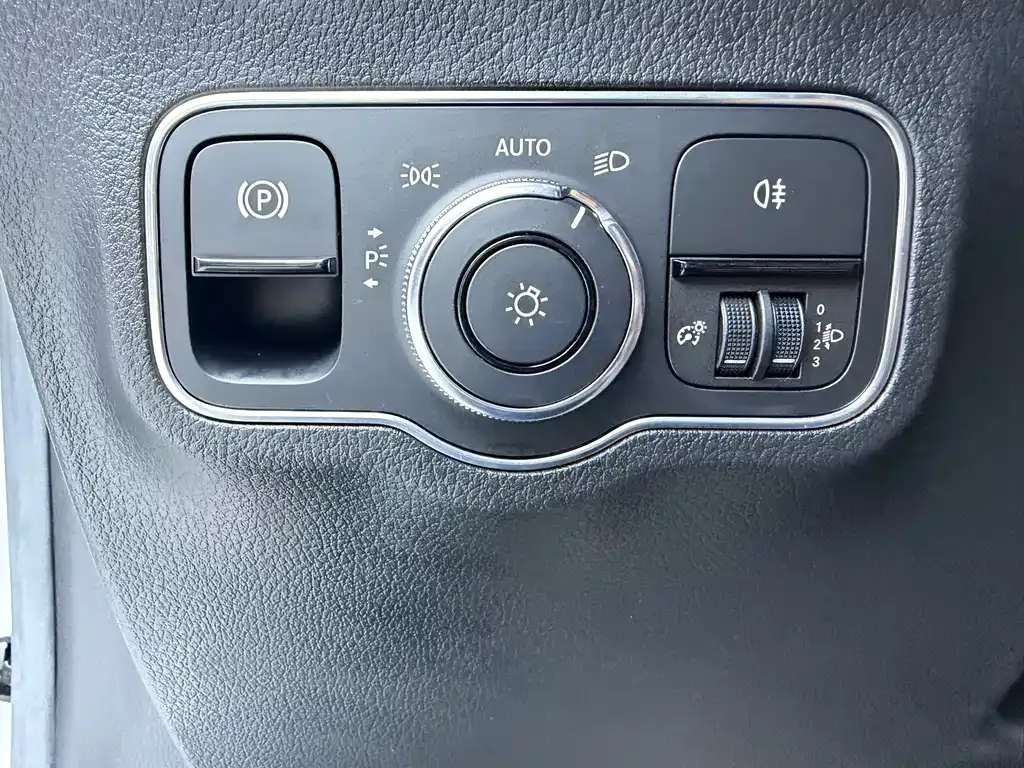 Mercedes-Benz GLB 2021 из CN, фото 10