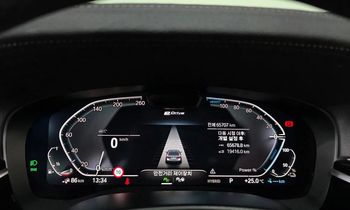 BMW 5-Series 2022 из KR, фото 2