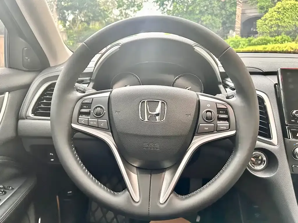 Honda Avancier — фото 10