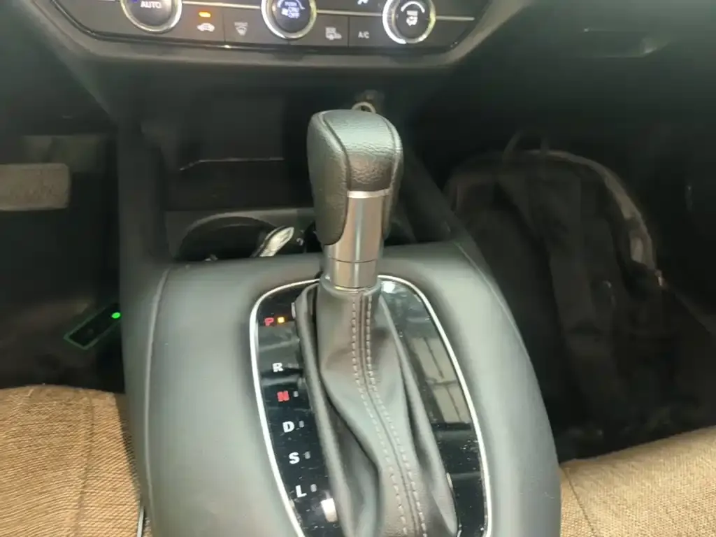 Honda ZR-V 2023 из CN, фото 7