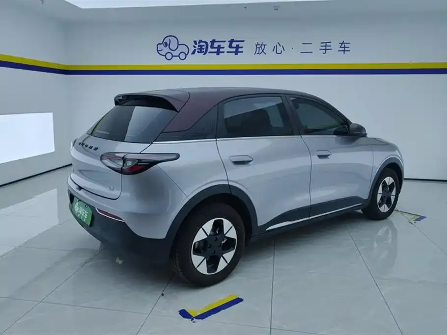 Geely Starburst — фото 10