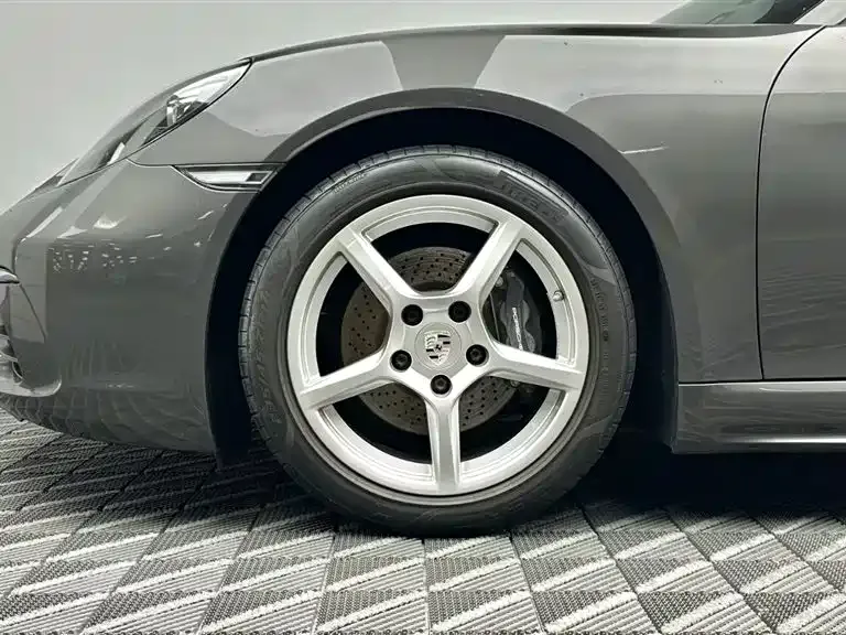 Porsche 718 — фото 10