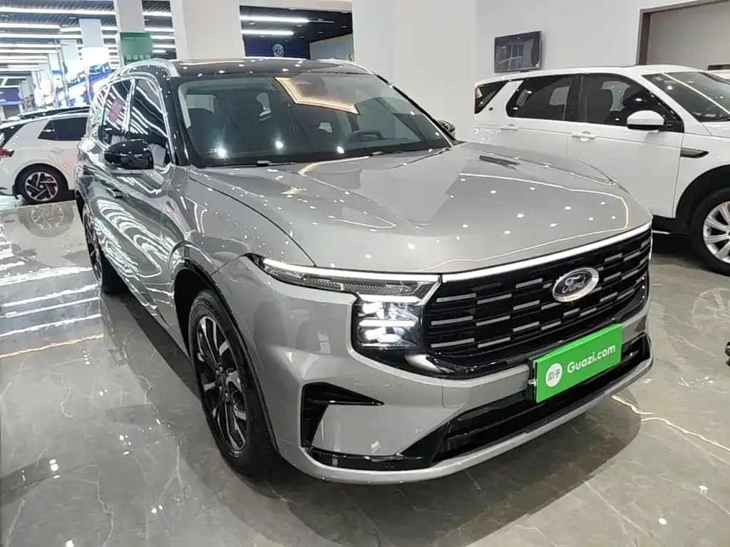 Ford Edge — фото 4