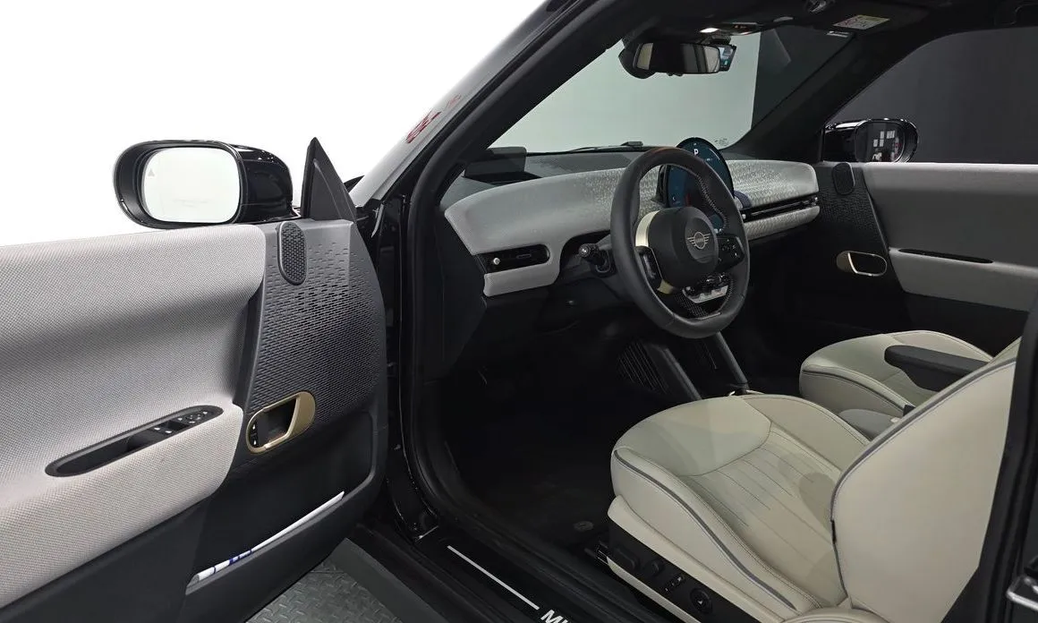 Mini Cooper 2024 из KR, фото 4