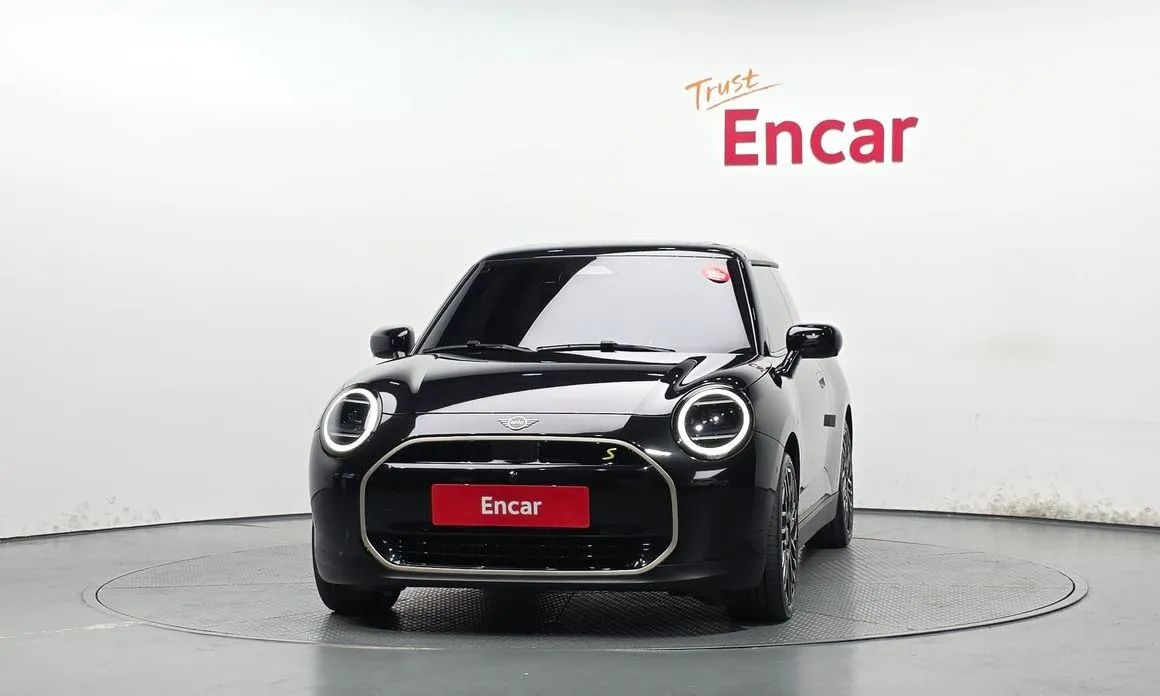 Mini Cooper 2024 из KR, фото 6
