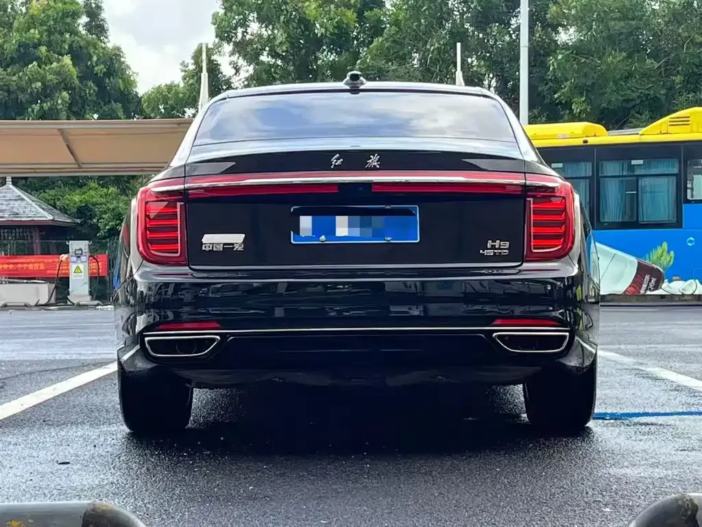 Hongqi H9 — фото 3