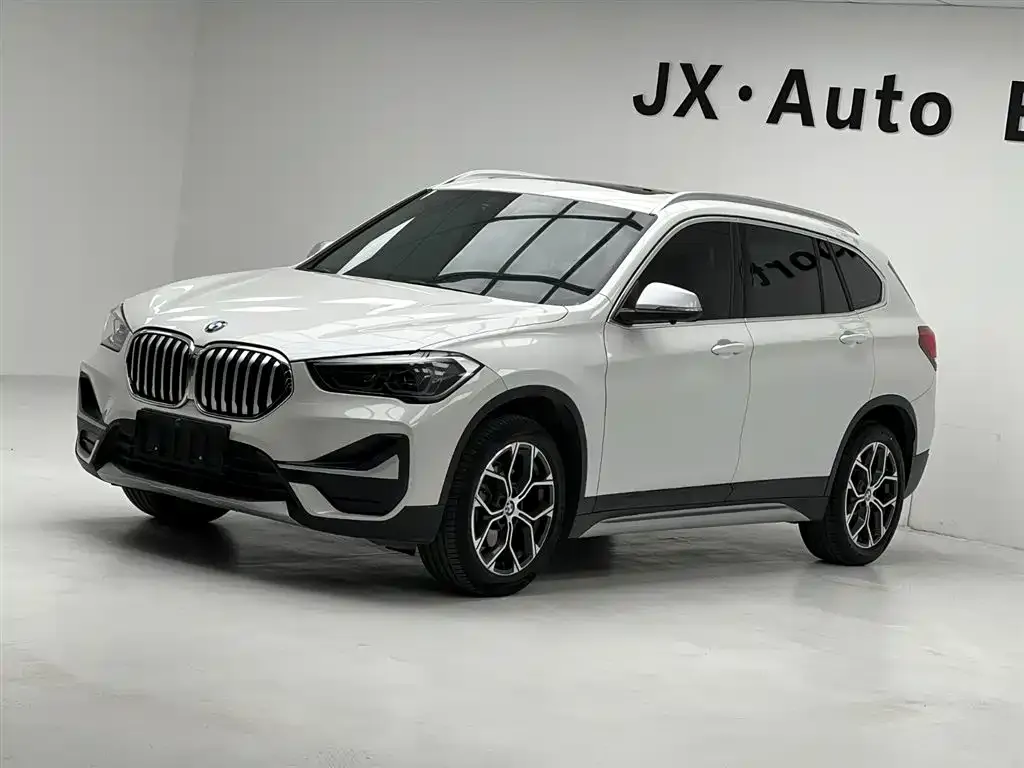 BMW X1 sDrive20Li 1