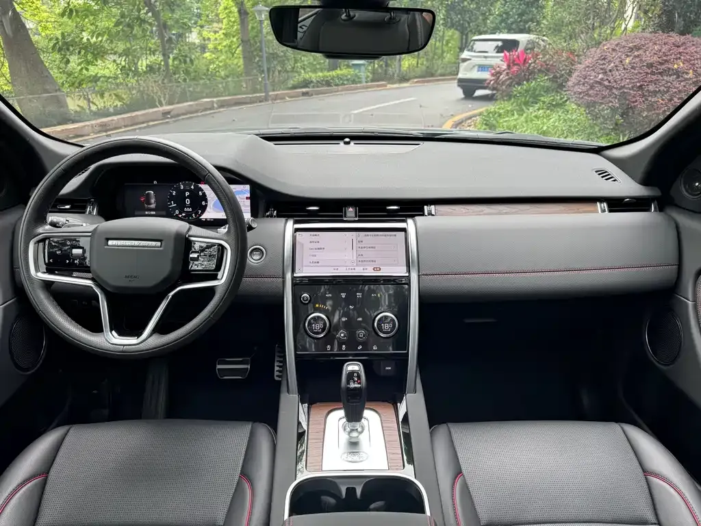 Land Rover Discovery Sport — фото 4