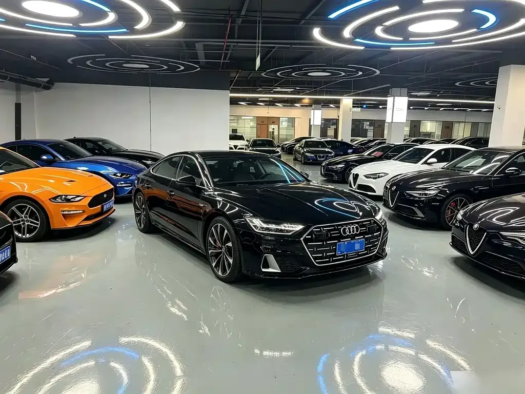Audi A7L — фото 6