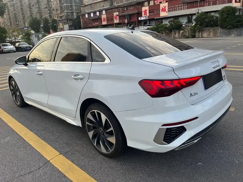 Audi A3 — фото 5