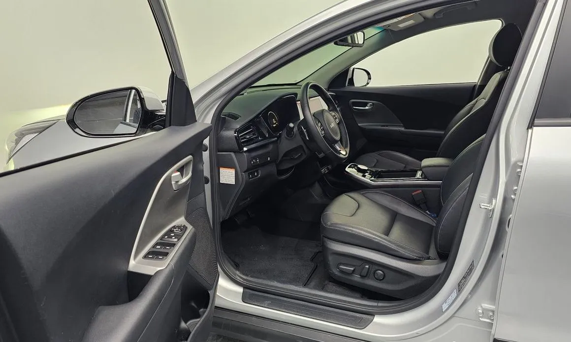 Kia Niro — фото 10