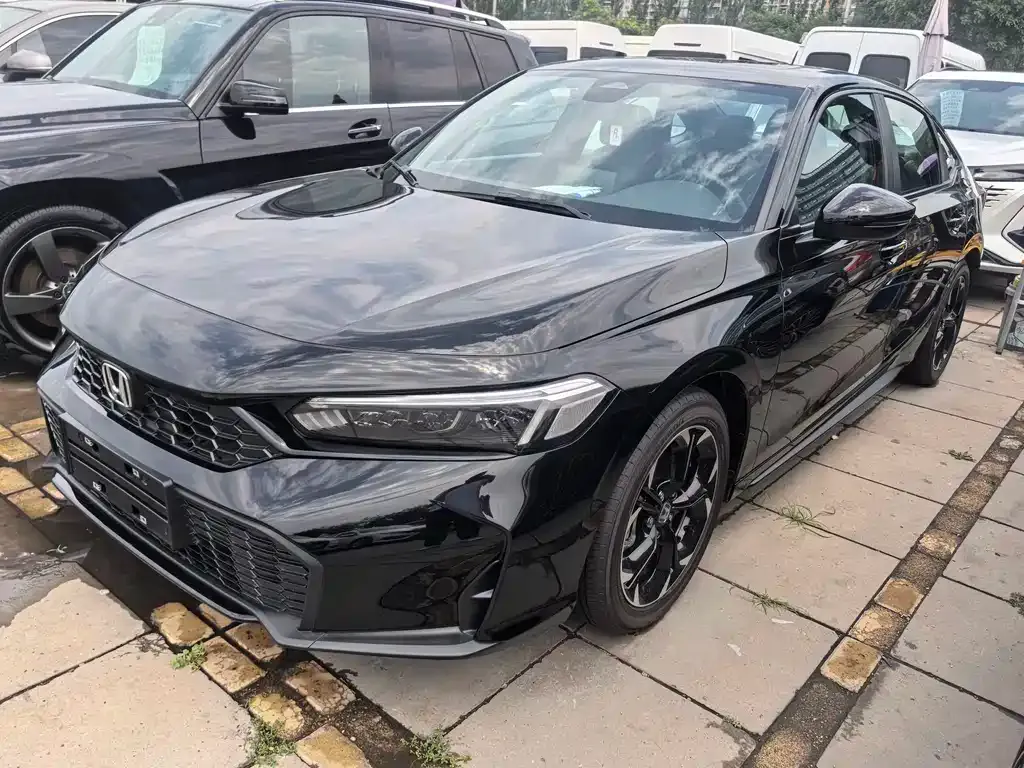 Honda Civic — фото 1