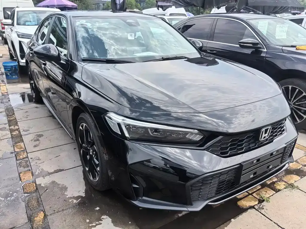 Honda Civic — фото 8