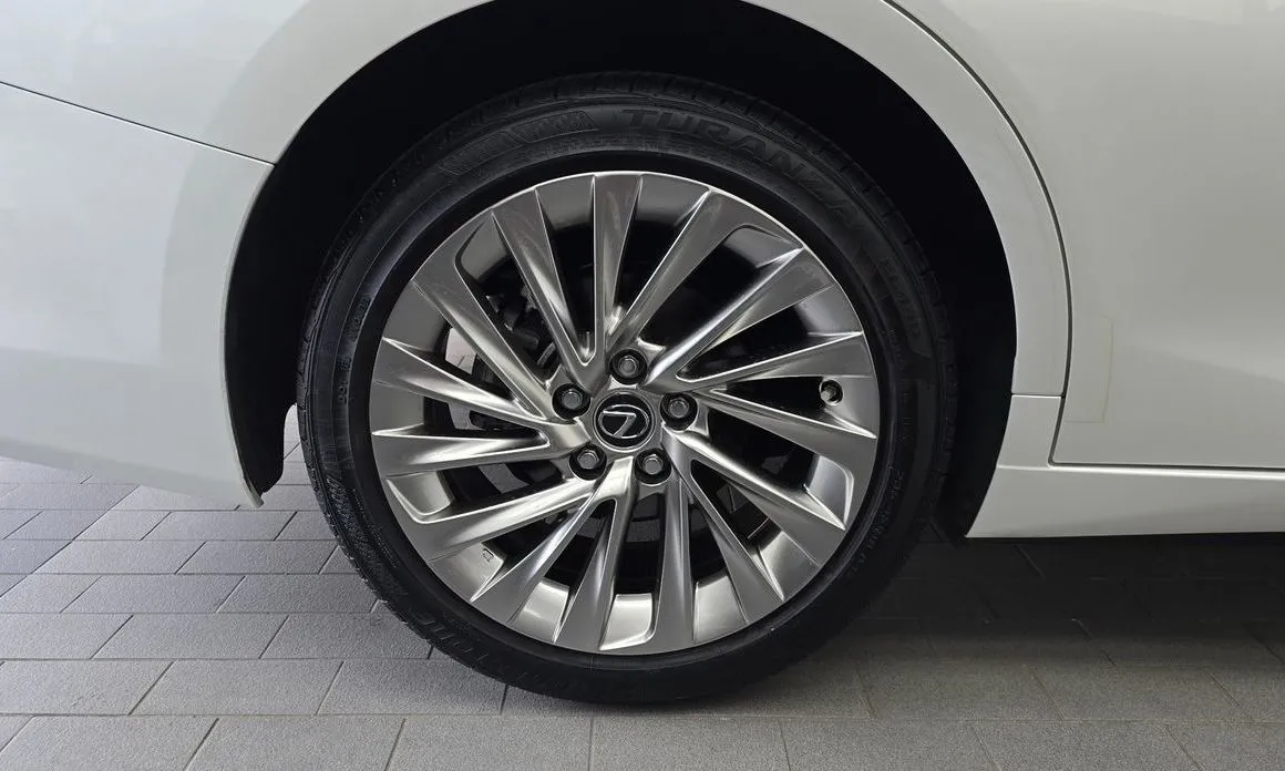 Lexus ES 2026 из KR, фото 7