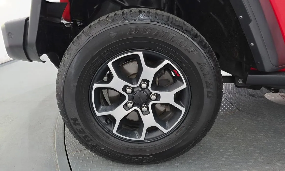Jeep Wrangler — фото 2