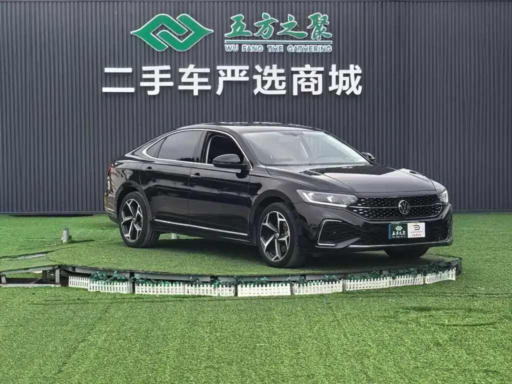 Volkswagen Passat — фото 7