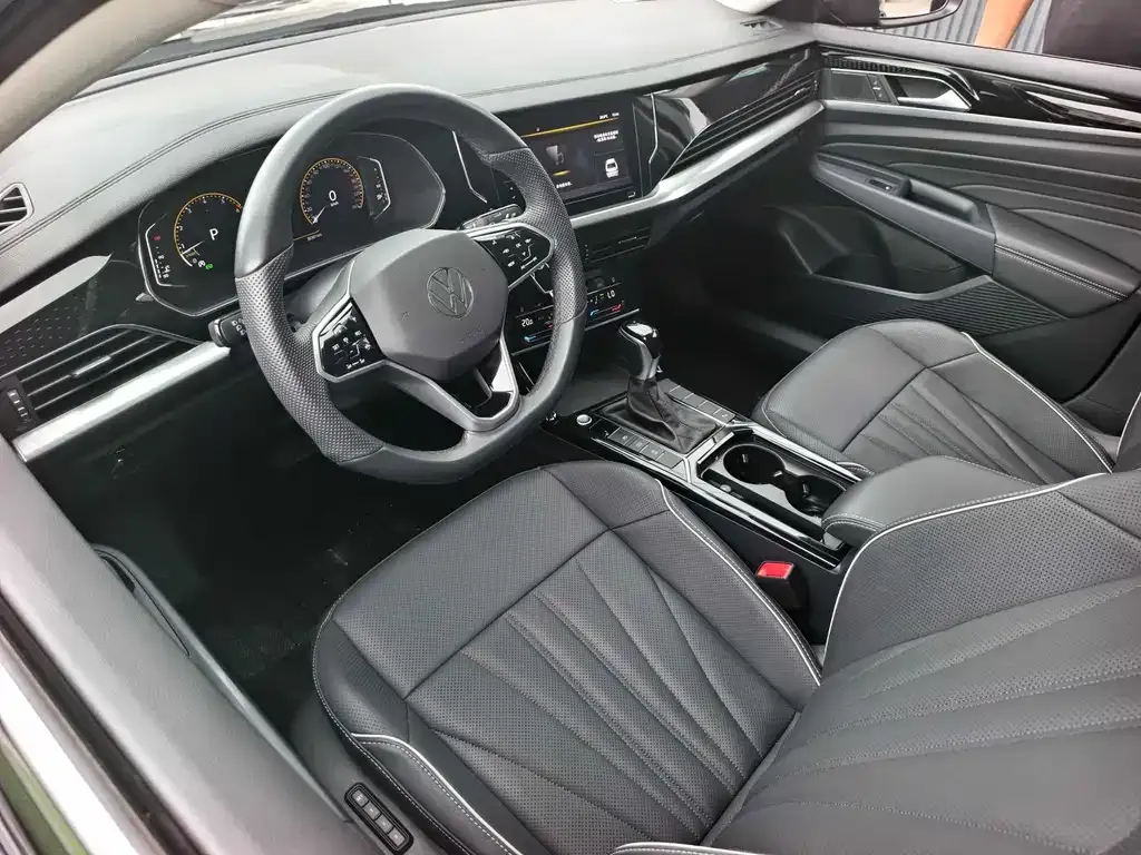 Volkswagen Passat — фото 8