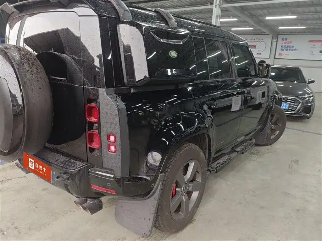 Land Rover Defender — фото 3
