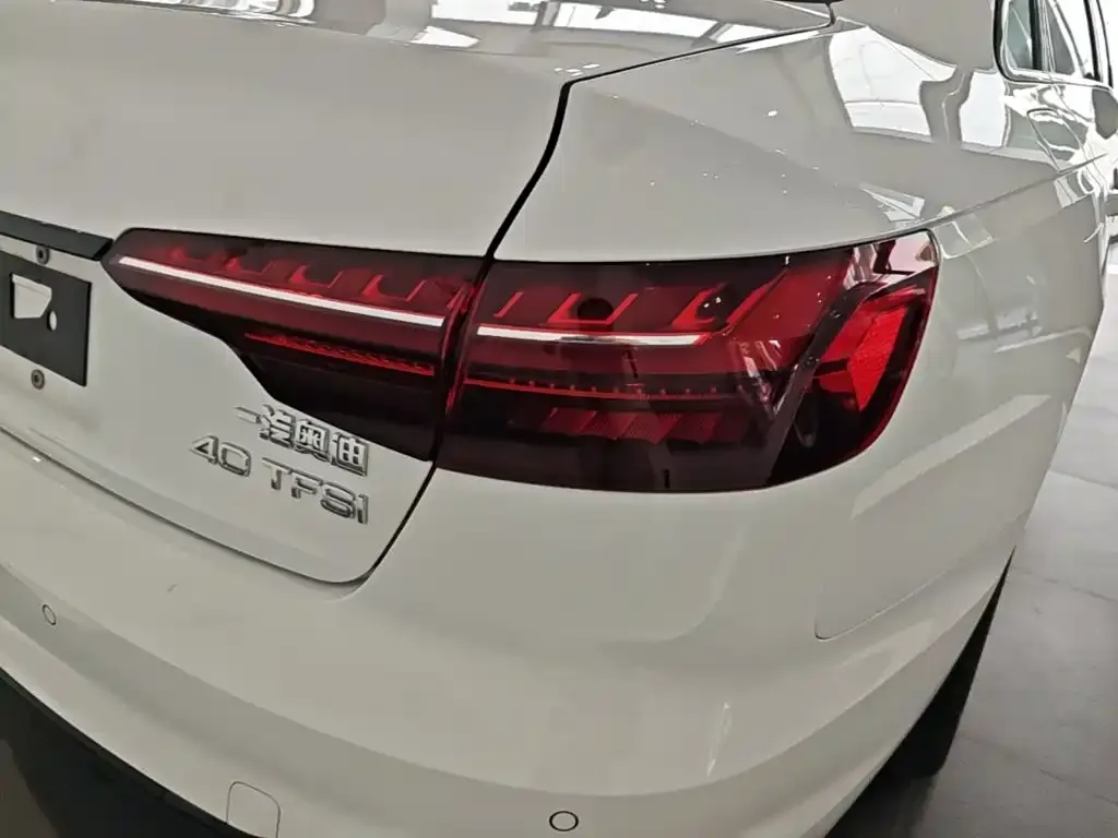 Audi A4L — фото 3