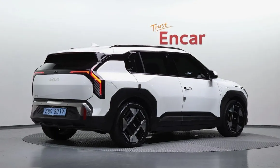 Kia EV3 — фото 6