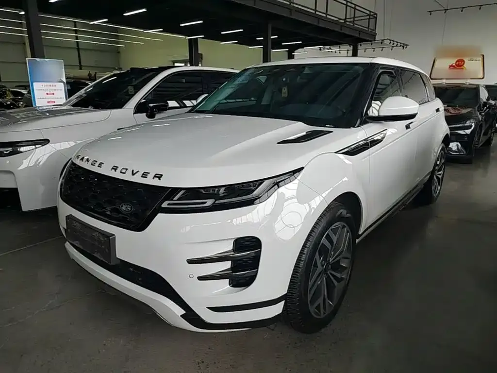 Land Rover Evoque — фото 1