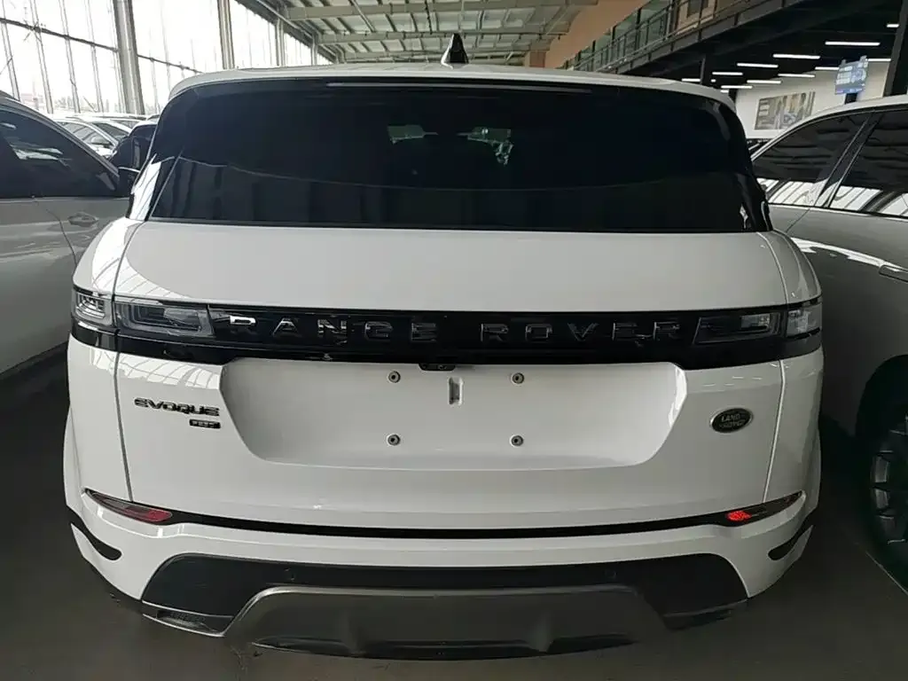 Land Rover Evoque — фото 10