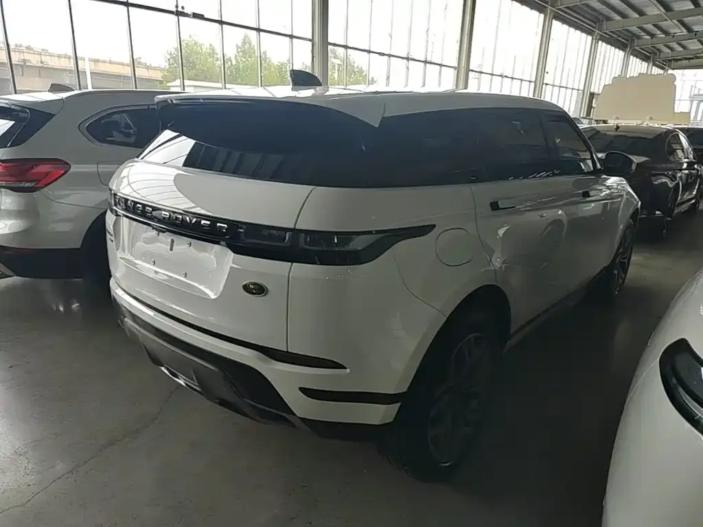 Land Rover Evoque — фото 7