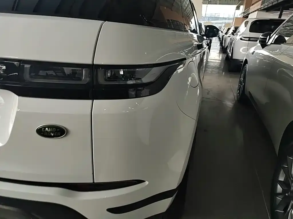 Land Rover Evoque — фото 4