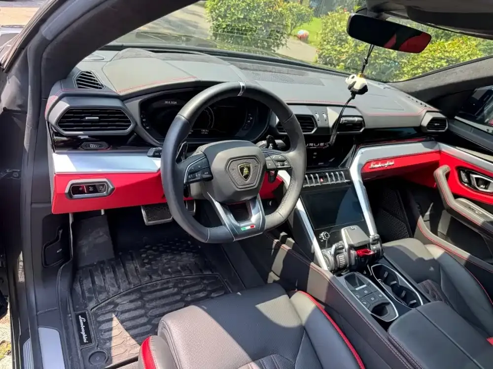 Lamborghini Urus — фото 3