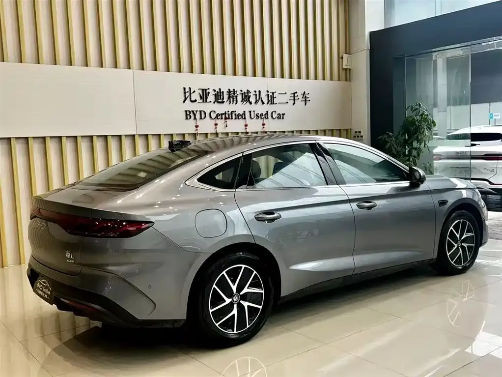 BYD Qin L — фото 9