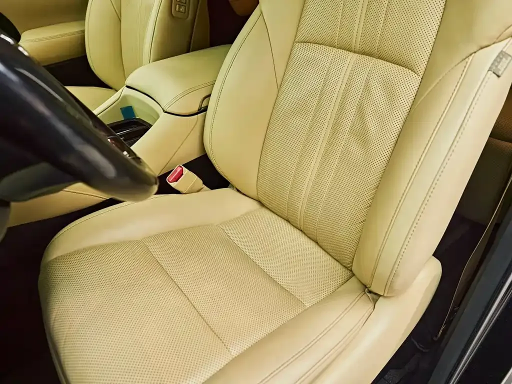 Toyota Vellfire — фото 9