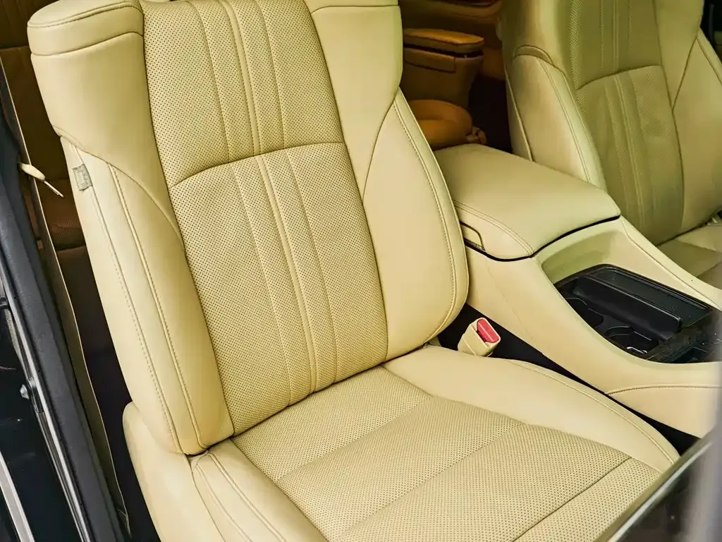 Toyota Vellfire — фото 10