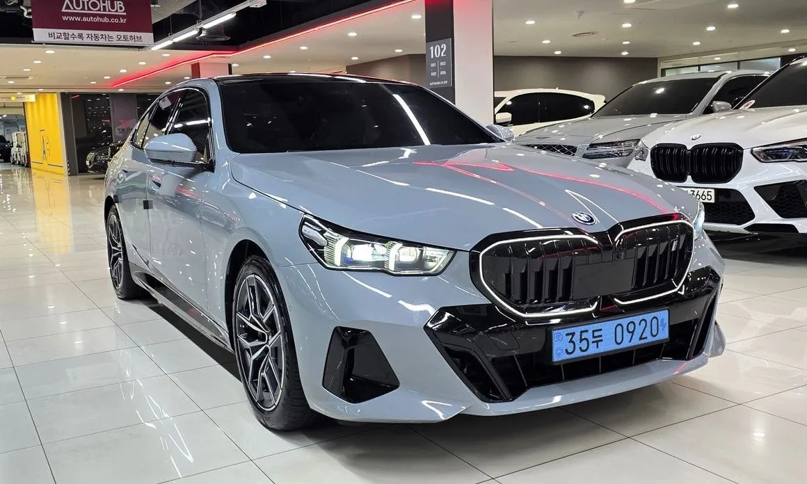 BMW i5 — фото 10