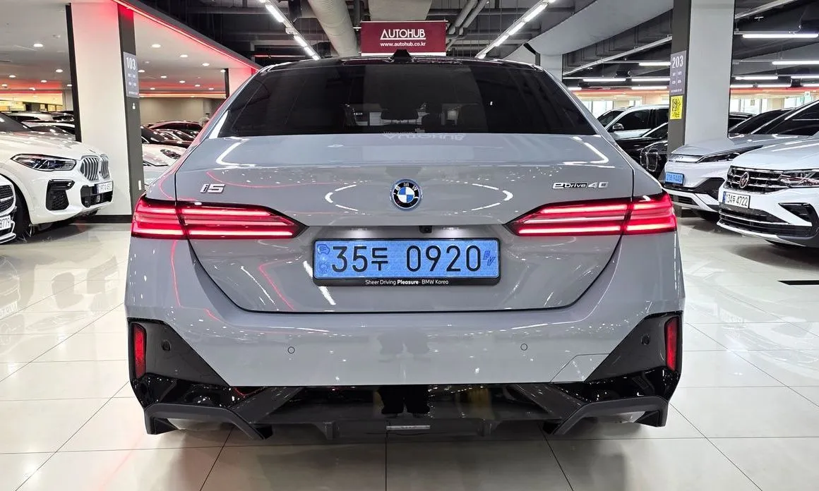 BMW i5 — фото 4