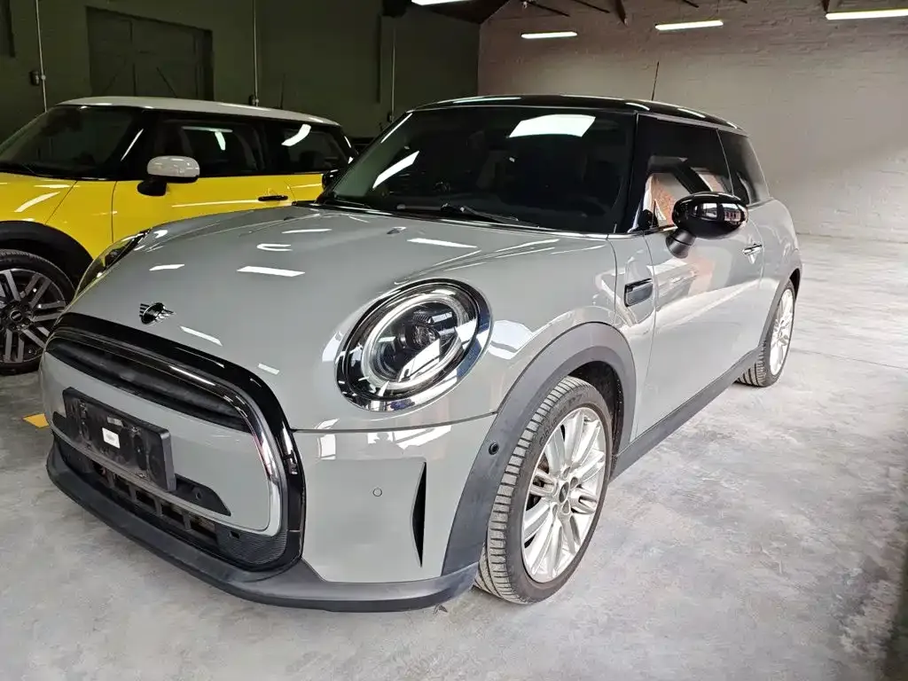 MINI Cooper (3-door) — фото 1