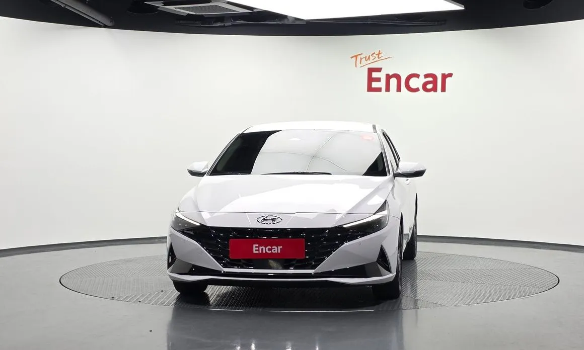 Hyundai AVANTE — фото 2
