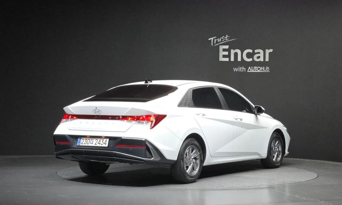 Hyundai AVANTE — фото 4