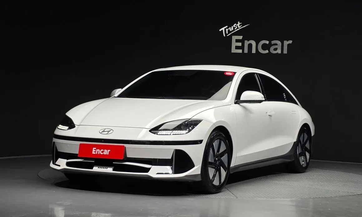 Hyundai Ioniq6 — фото 1