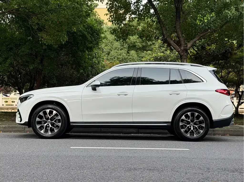 Mercedes-Benz GLC — фото 7