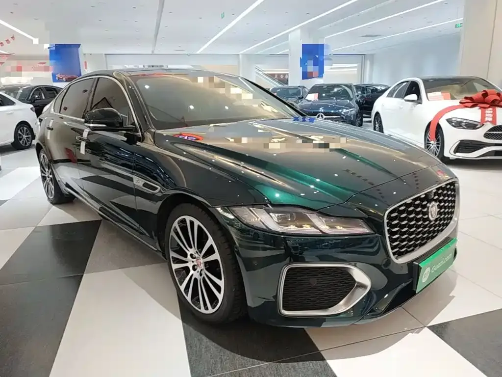 Jaguar XFL — фото 2