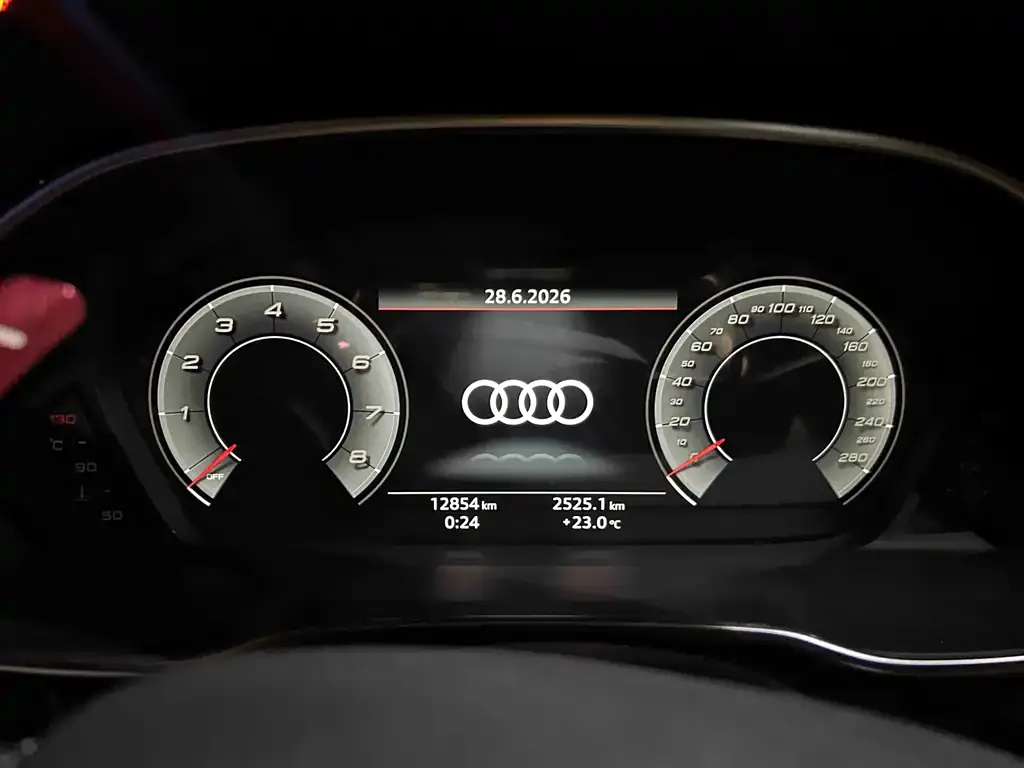 Audi Q3 — фото 2
