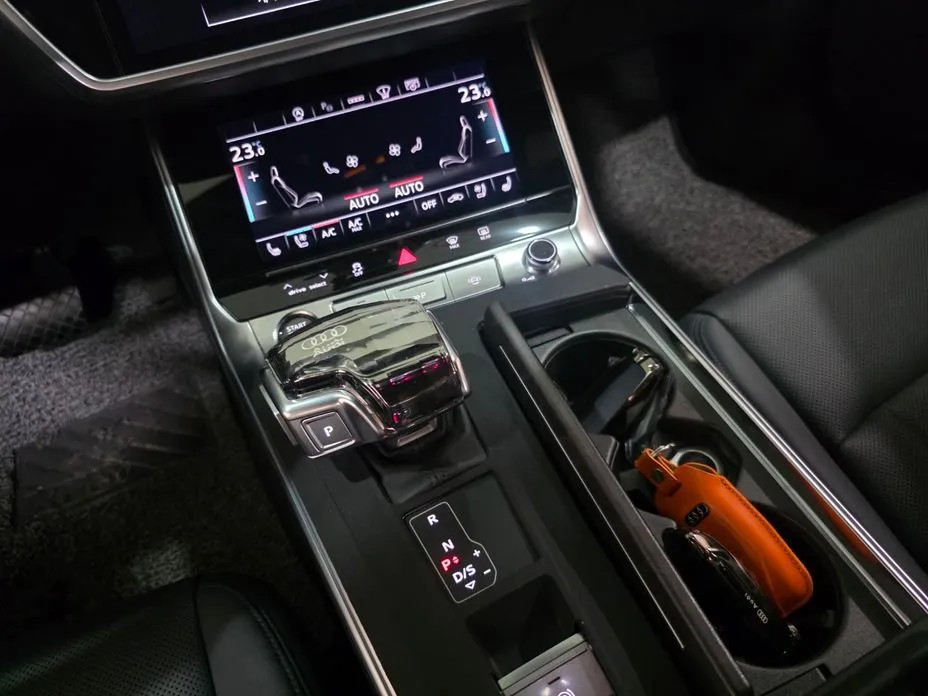 Audi A6 — фото 3